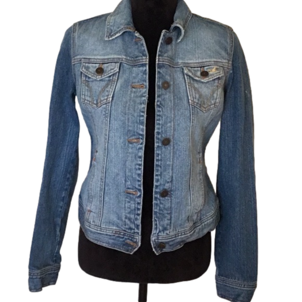 Hollister Surf 1972 Blue Long Sleeve Collared Denim Jacket Size Medium